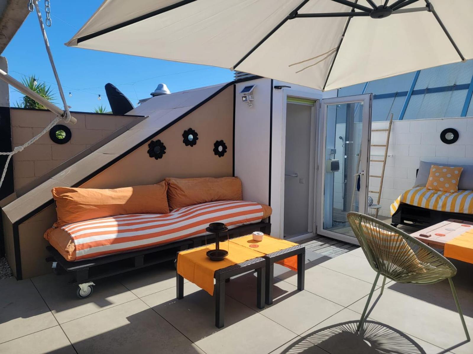 Superbe Appartement Avec Solarium Et Piscine Communautaire 罗萨斯 外观 照片