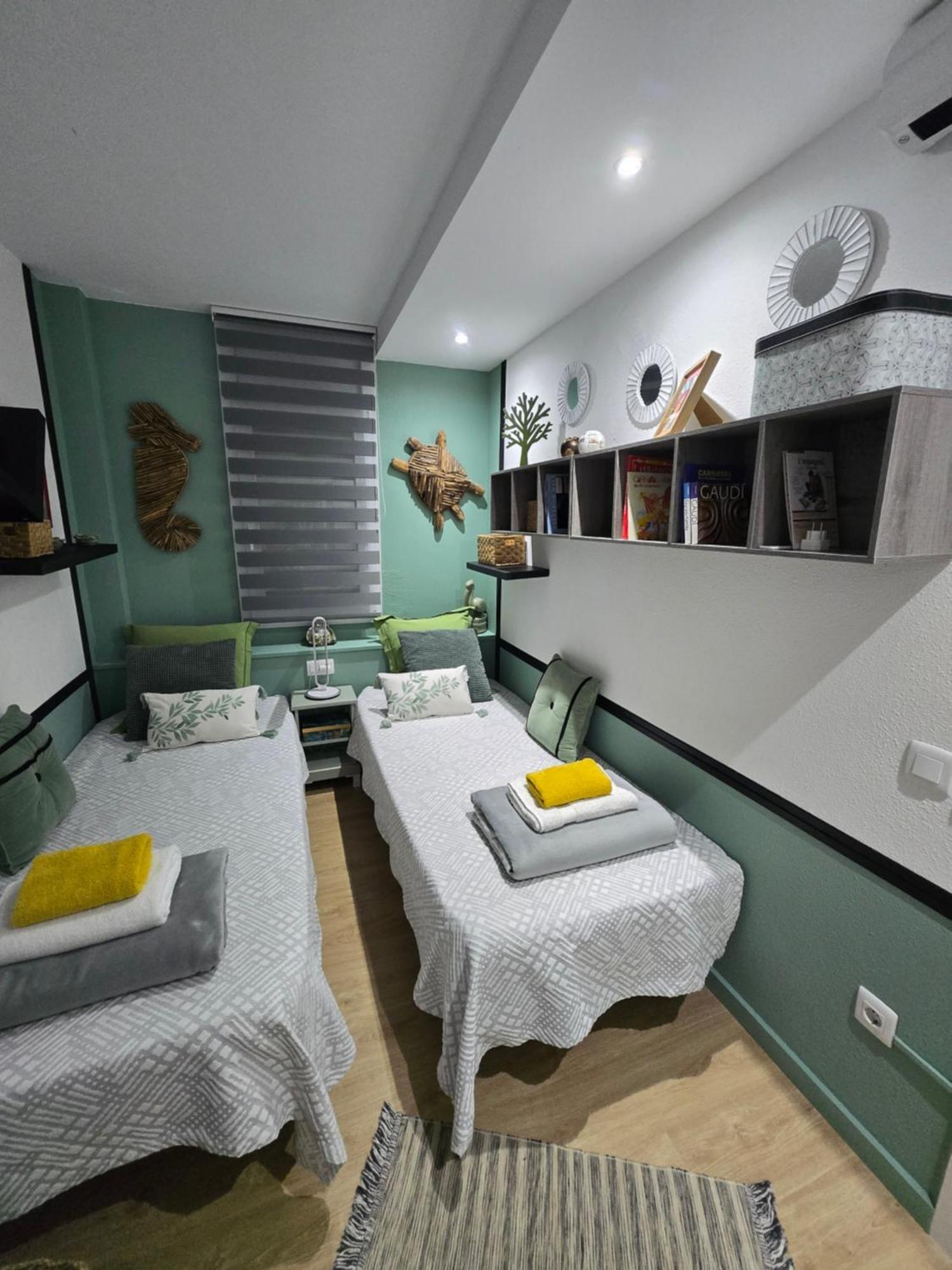 Superbe Appartement Avec Solarium Et Piscine Communautaire 罗萨斯 外观 照片
